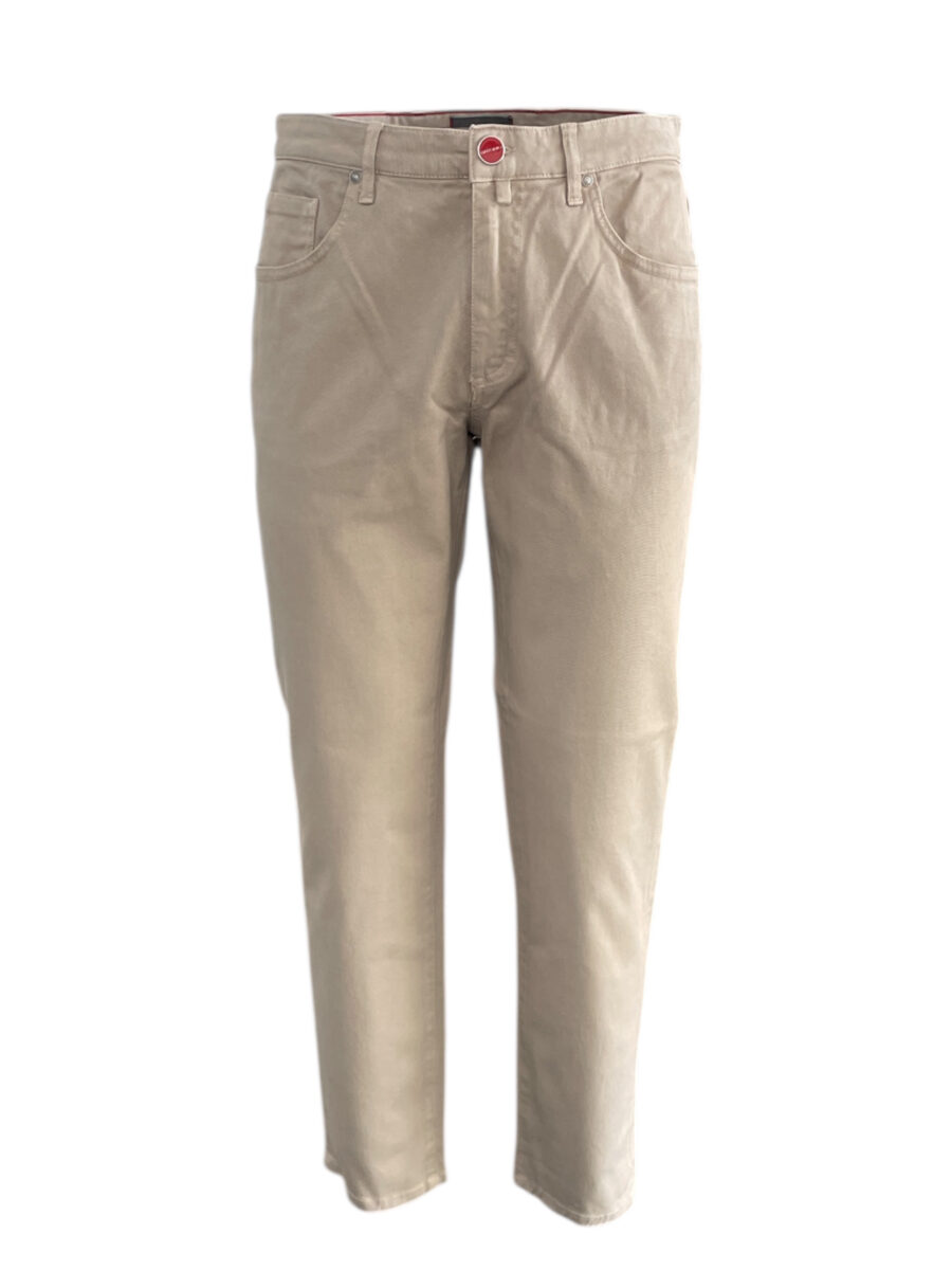 COLOR BEIGE