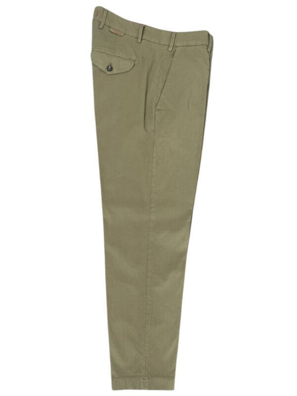 PANTALONE CON PATTINE COMFORT FIT IN POPELINE COLOR VERDE OLIVA