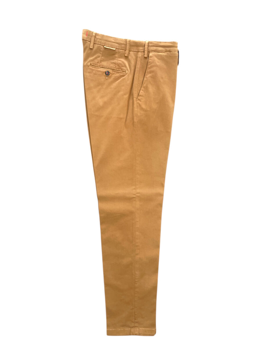 PANTALONE REGULAR FIT IN GABARDINE COLOR BISCOTTO