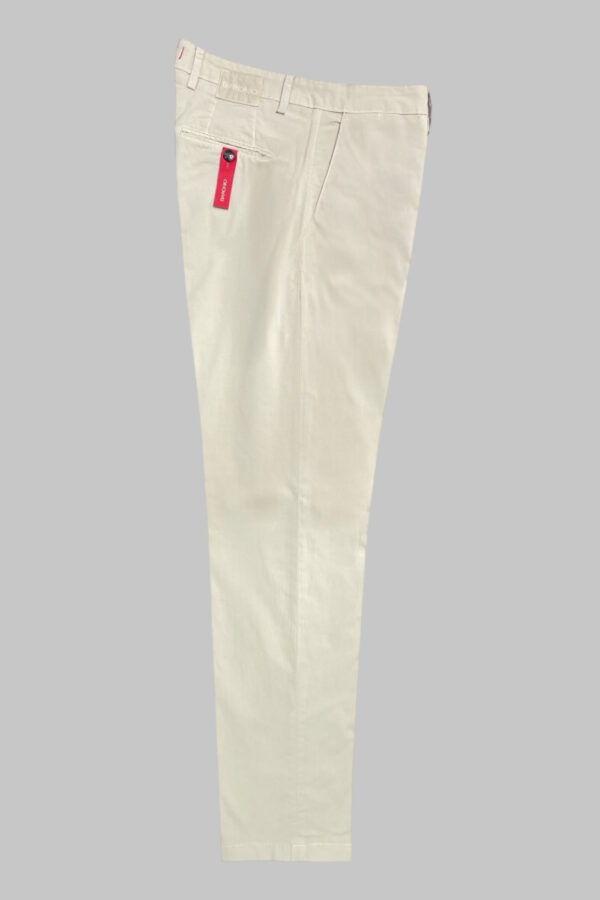 PANTALONE CHINO REGULAR FIT IN POPELINE COLOR BEIGE