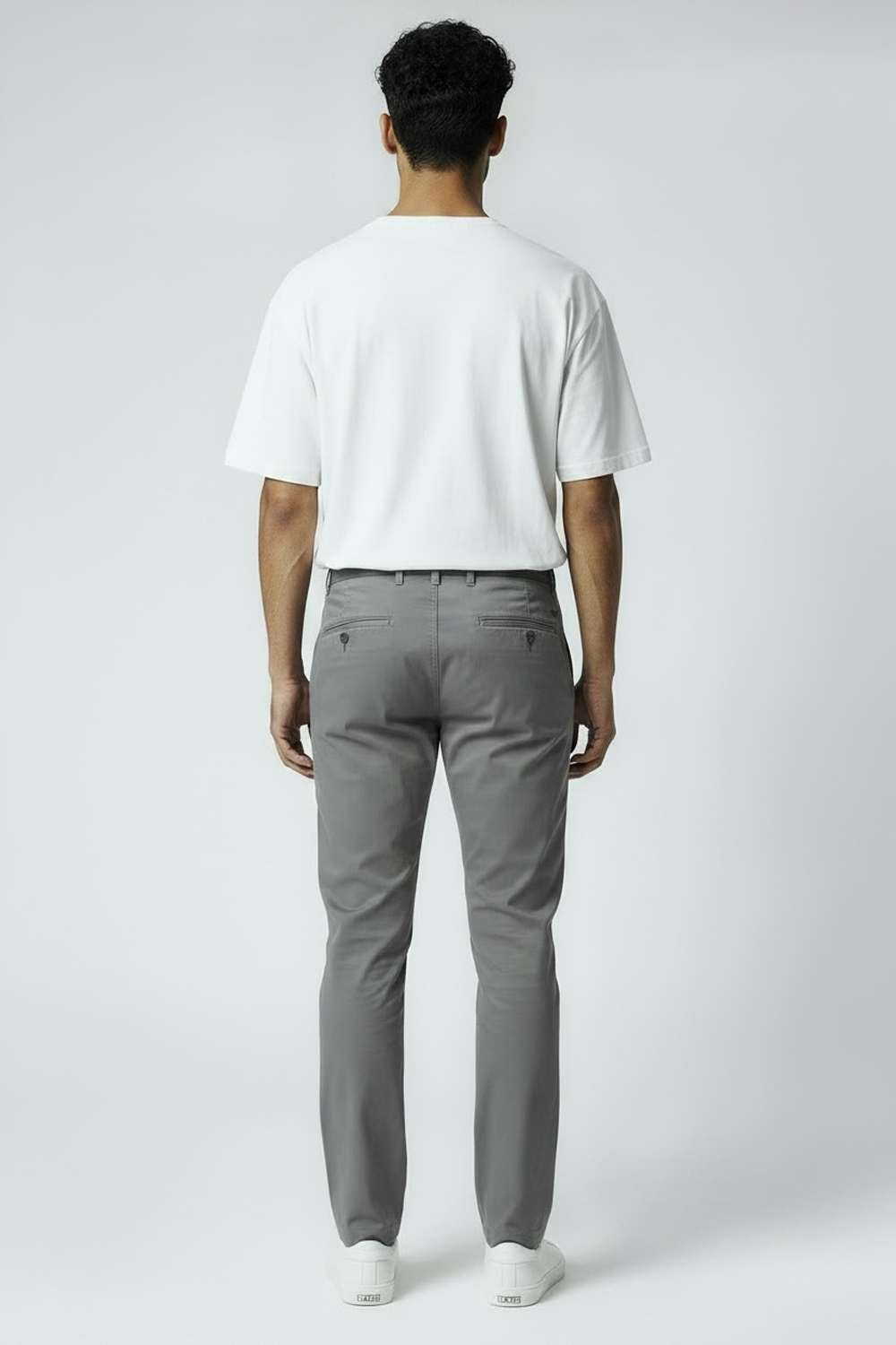 PANTALONE CHINO REGULAR FIT IN GABARDINE COLOR GRIGIO MEDIO - immagine 2