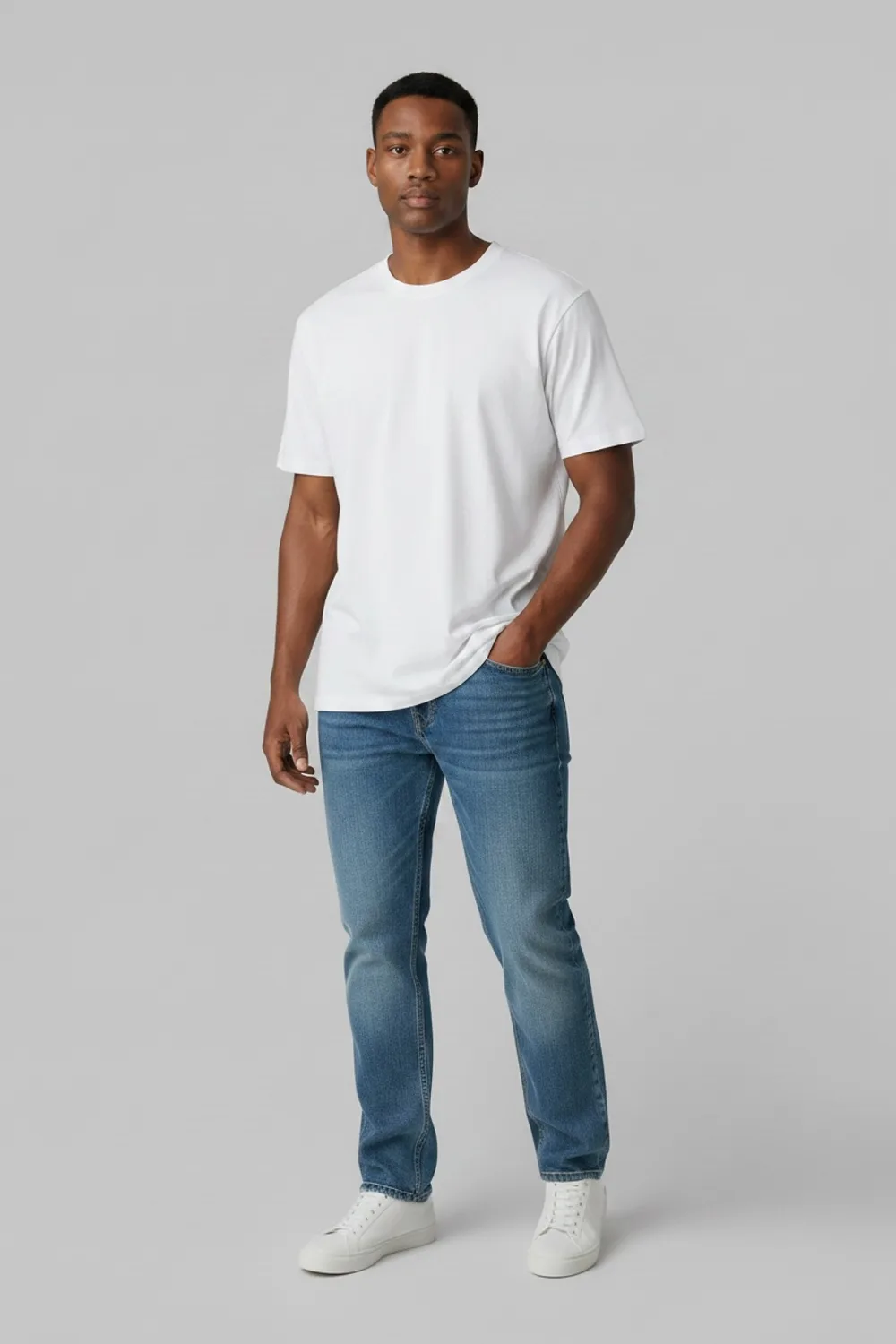 T-SHIRT COMFORT FIT IN COTONE COLOR BIANCO
