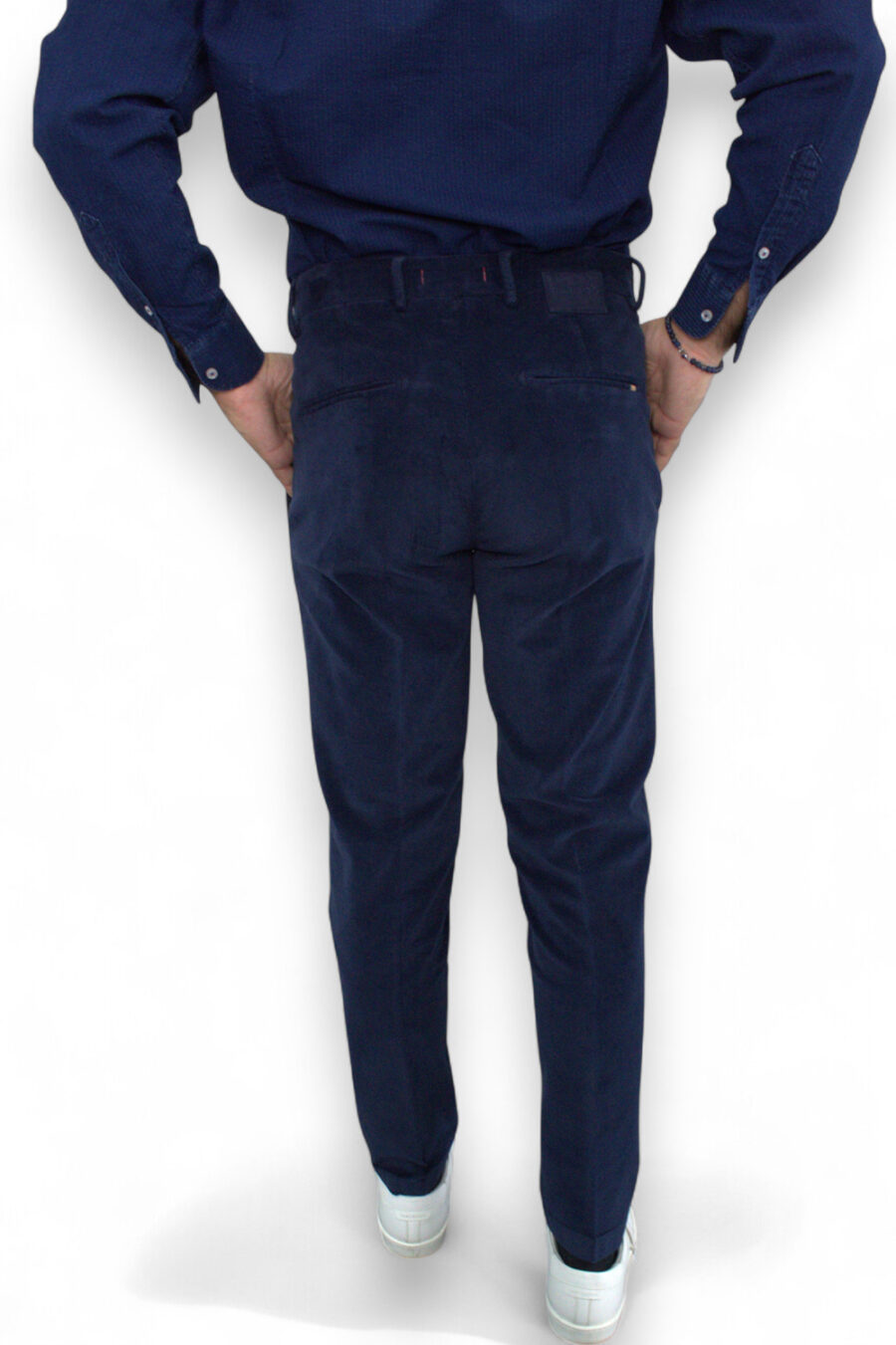 PANTALONE SLIM FIT IN VELLUTO LISCIO COLOR BLU SCURO - immagine 7