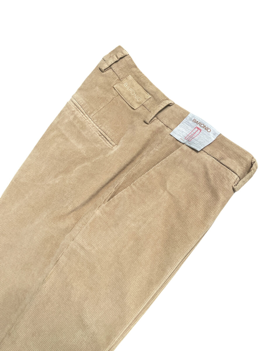 PANTALONE SLIM FIT IN VELLUTO ARMATURATO COLOR BEIGE - immagine 2