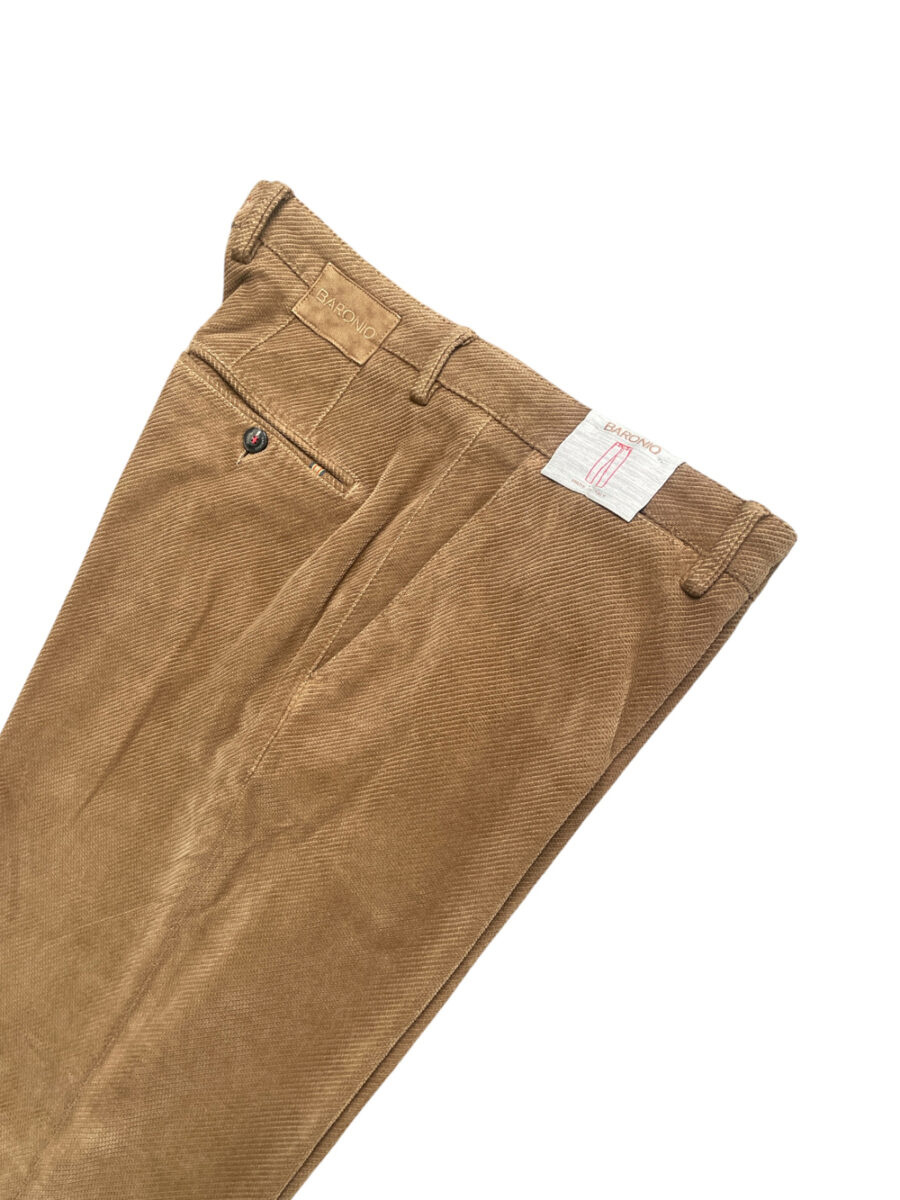 PANTALONE CHINO IN VELLUTO DIAGONALE COLOR BISCOTTO - immagine 2