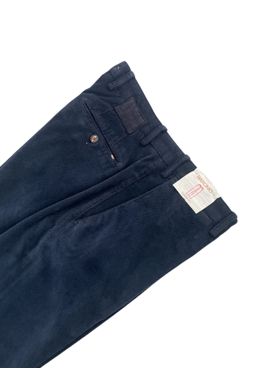 PANTALONE CHINO IN VELLUTO DIAGONALE COLOR BLU SCURO - immagine 2