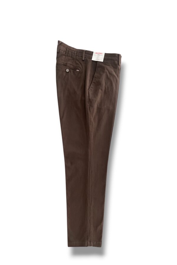 PANTALONE TASCA AMERICA IN GABARDINE REGULAR FIT COLORE MORO-05