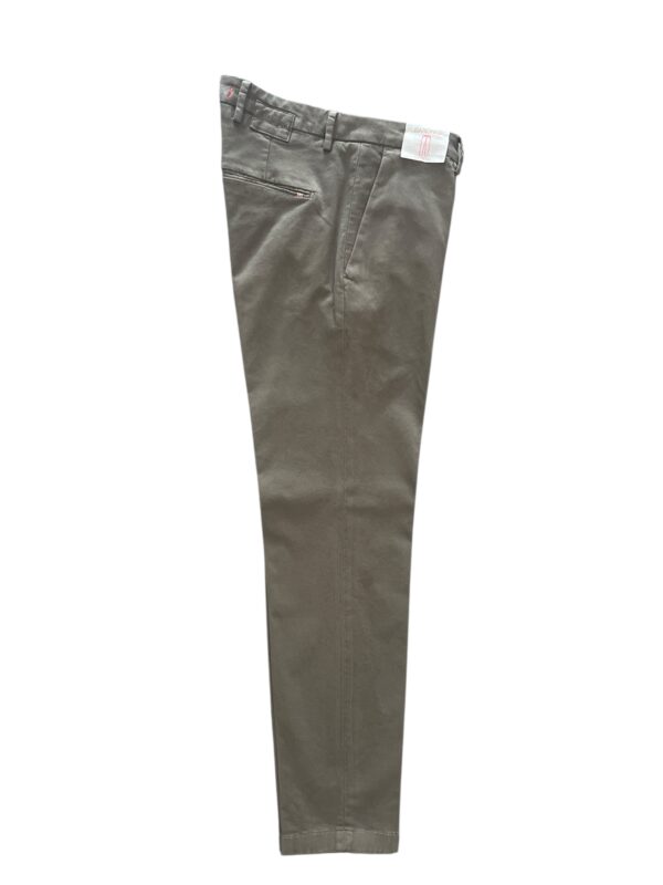 PANTALONE TASCA AMERICA IN GABARDINE SLIM FIT COLORE TORTORA - 041