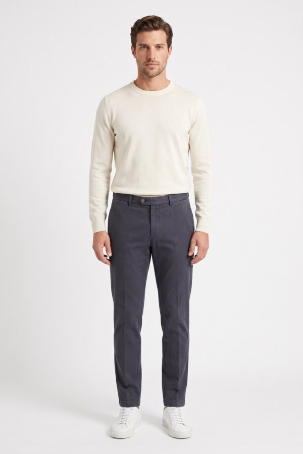 PANTALONE IN COTONE TINTO FILO SLIM FIT COLOR BLU SCURO